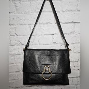 Excellent Condition Vince Camuto Elegant Black Pebble Leather Shoulder Bag